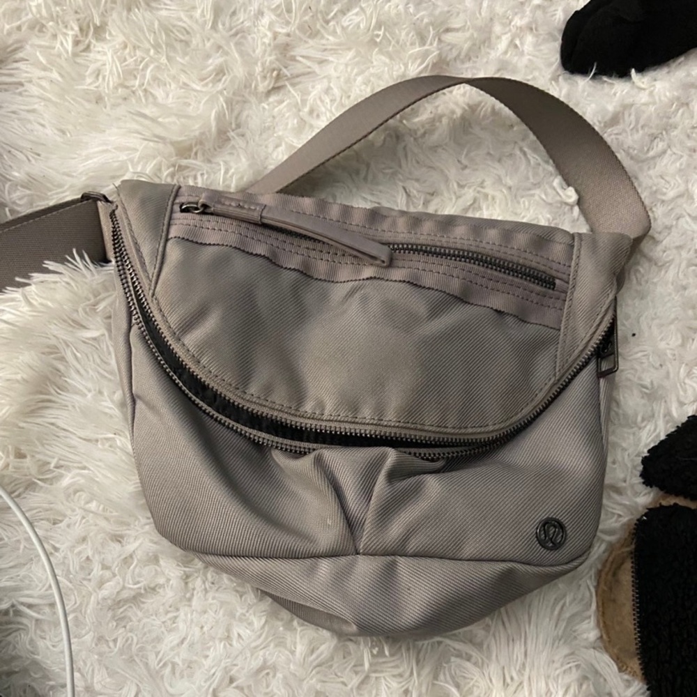 Lululemon Purse